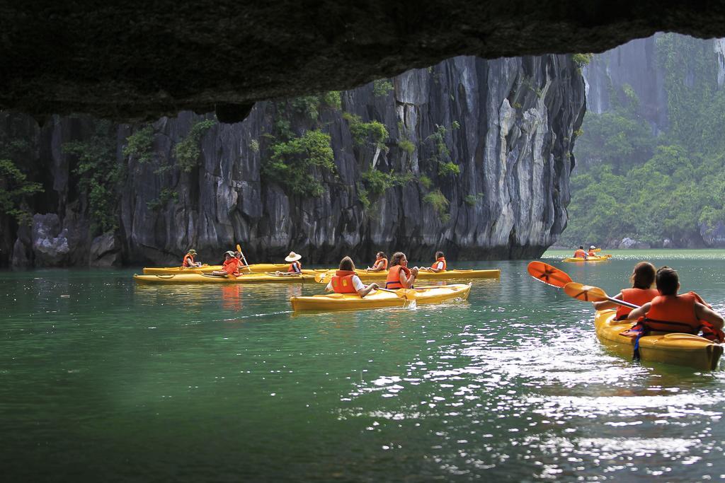 Ha Long Park Hotel Buitenkant foto