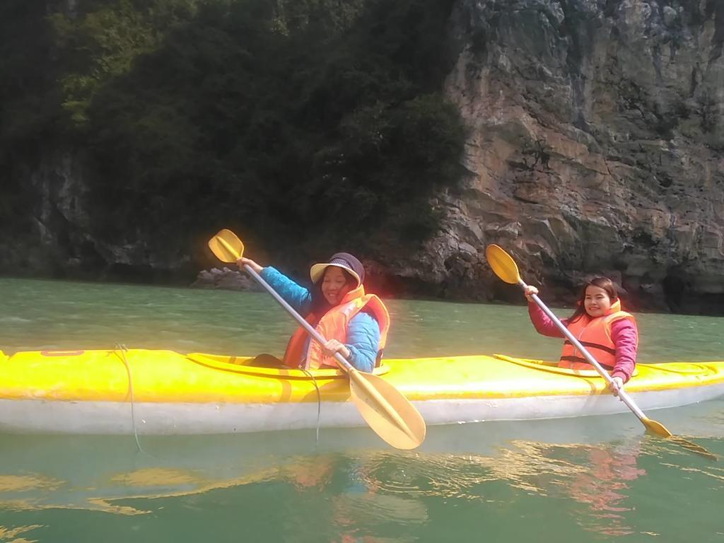 Ha Long Park Hotel Buitenkant foto