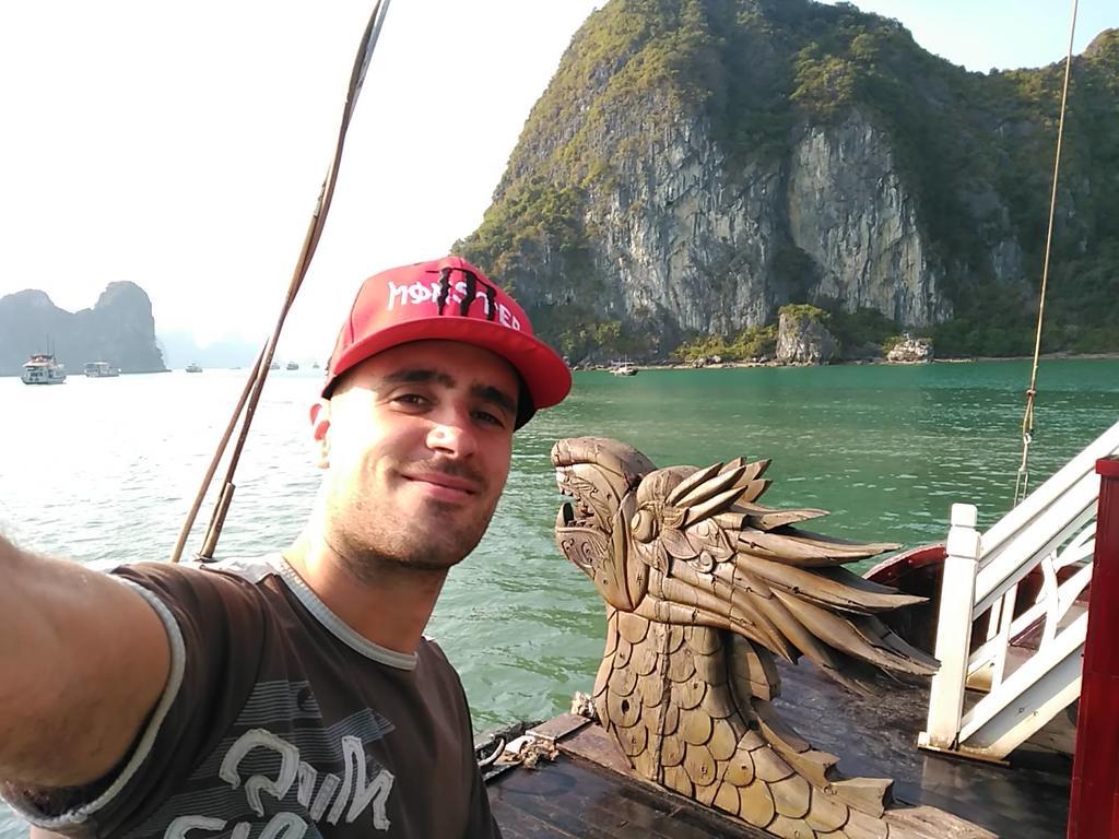 Ha Long Park Hotel Buitenkant foto